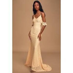 Lulu’s Declare My Love Cream Lace Cold-Shoulder Mermaid Maxi Dress
